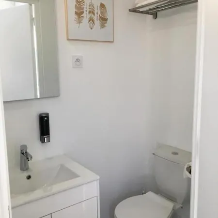 Le Bahia Centre La Breche Wifi Linge De Pressing Apartment Niort Exterior photo