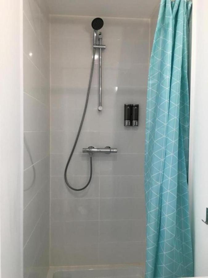 Apartment Le Bahia Centre La Breche Wifi Linge De Pressing Niort